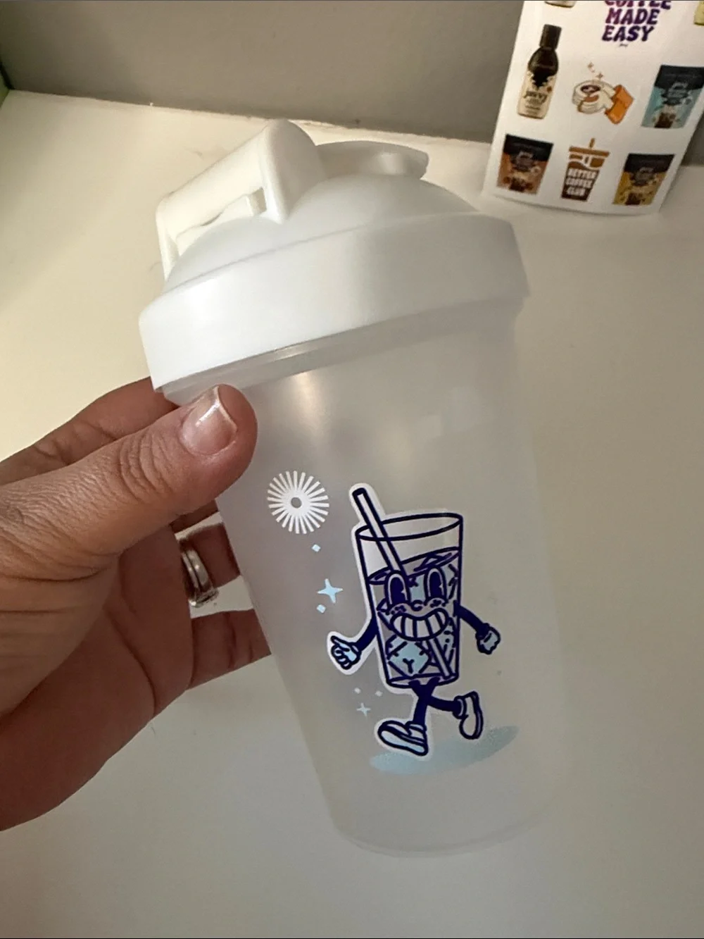 Javvy Summer Edition Shaker Cup with Rainbow Metallic Straws